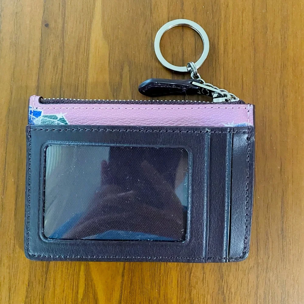 CoachX Disney  Snow White 💎🍎👸🏻Pink Gem Print Leather Key Card Holder